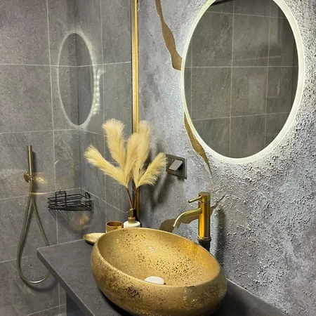 Ap Knyaz Boris I 아파트 *